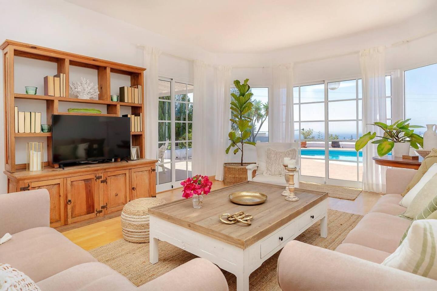 Amazing 3 Bedroom Ocean View With Pool Tías Exterior foto